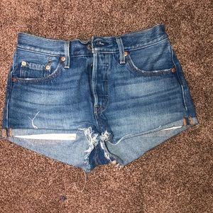 Levi’s High rise short shorts with button fly